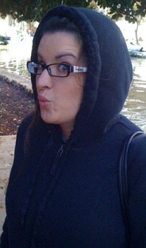 18561_1296274759613_2999457_n (1)